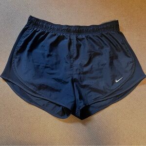 Nike Dri-FIT Women’s Black Running Shorts Size Large Lightweight Athletic